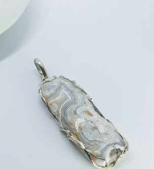 Кулон с агатом Крейзи